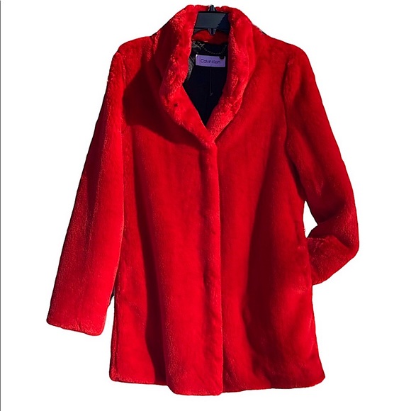 Last Calvin Klein Luxury Red Faux Fur Coat - Picture 2 of 11